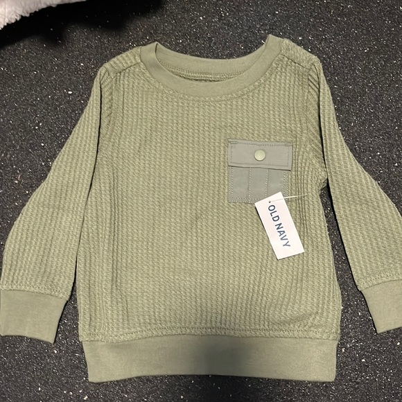 Old Navy Other - BNWT Old Navy 12-18m Sweater